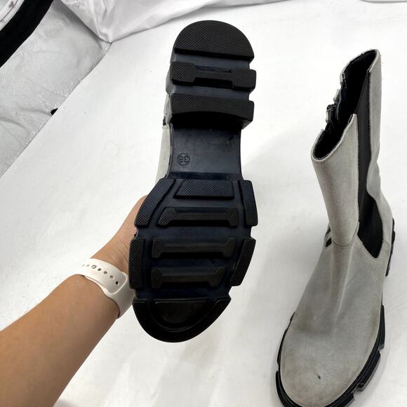 Free People gray suede lug sole boots - Picture 6 of 6